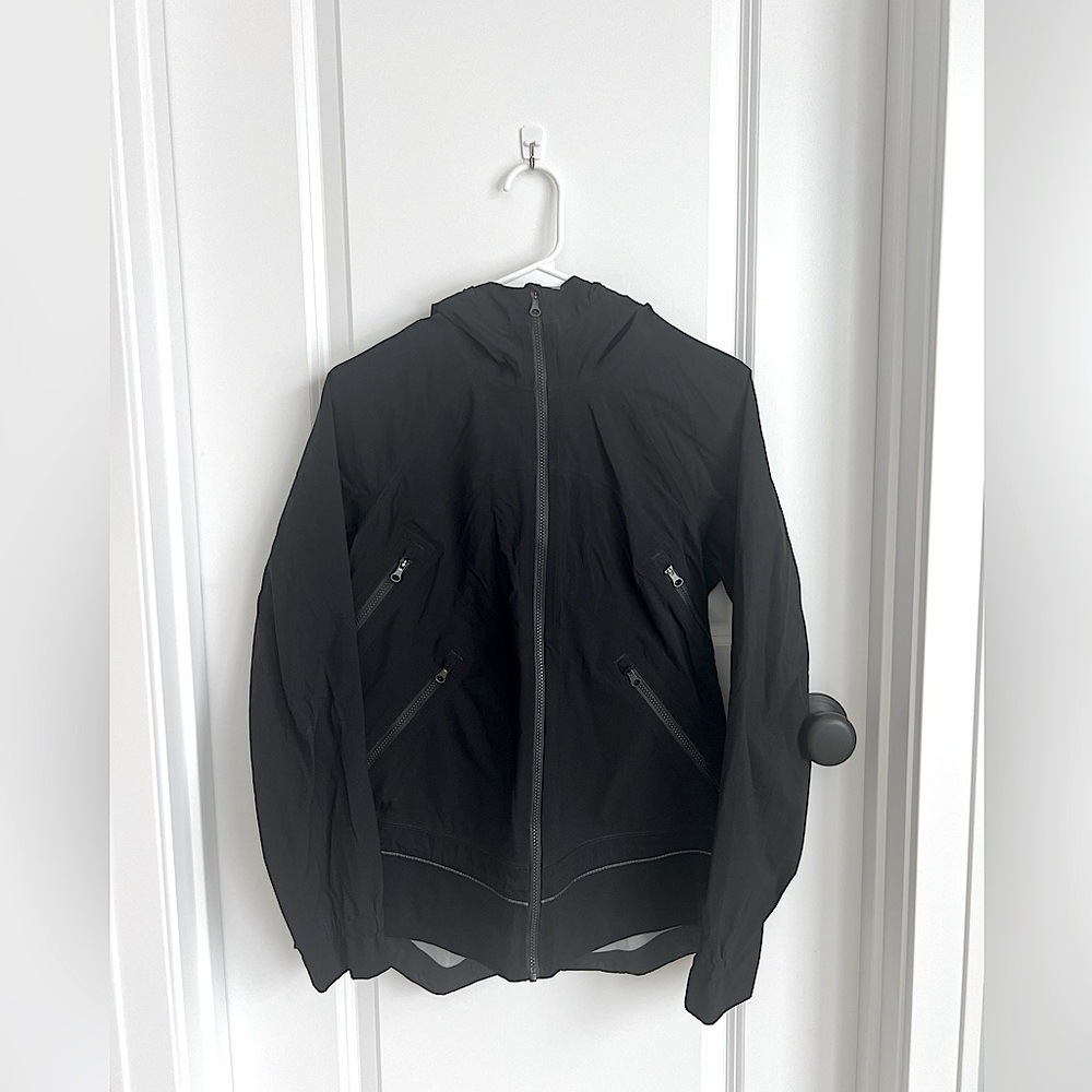 🍋 Lululemon Rise & Shine Jacket II in Black NWOT